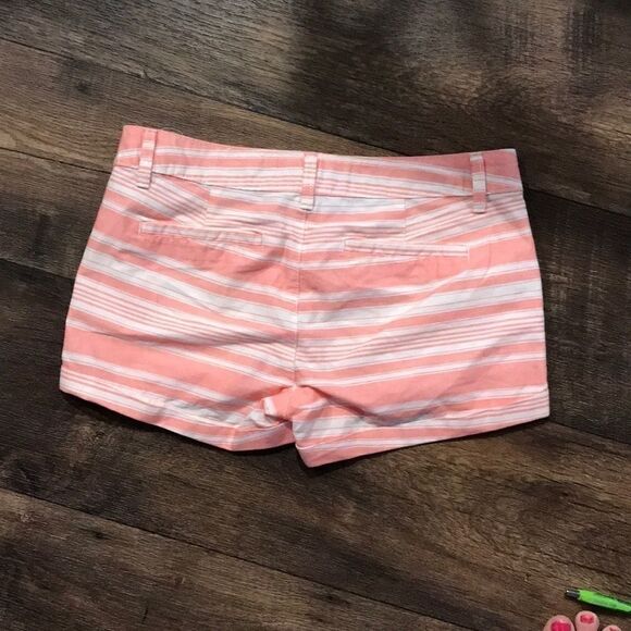 So Cuffed Shorts Striped Pink and White Size 3 - Picture 6 of 9